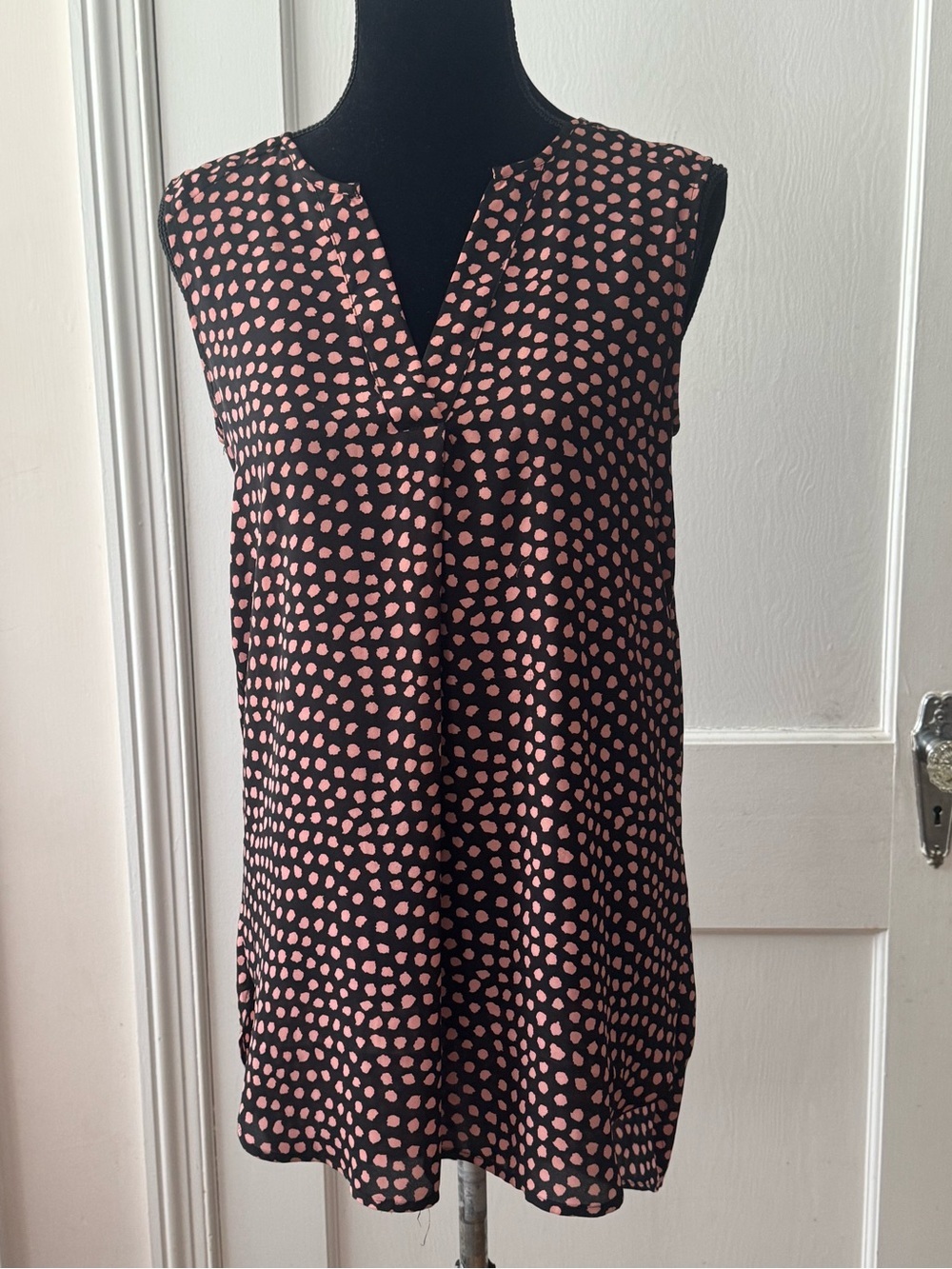 H&M Women’s Pink and Black Sleeveless Tunic Size 4